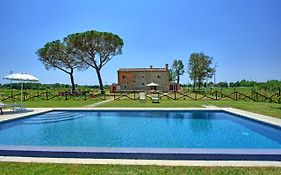 Villa Dei Vini By Posarellivillas